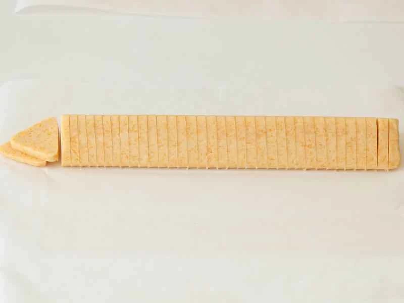 How to make pure milk hand-torn toast: Step 1