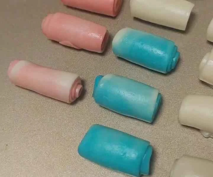 How to make pure milk hand-torn toast: Step 1