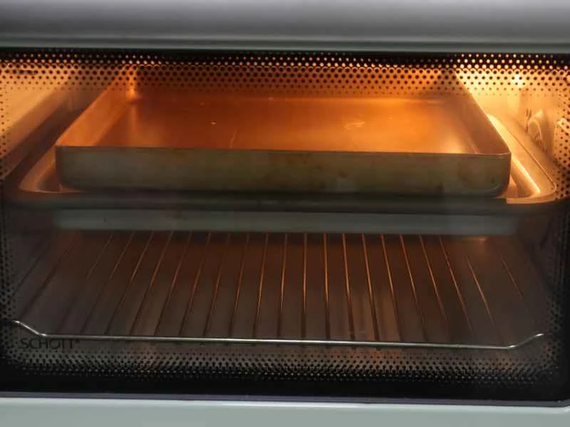 How to make pure milk hand-torn toast: Step 1