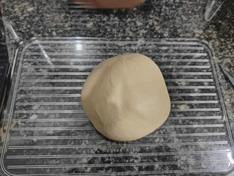 How to make pure milk hand-torn toast: Step 1