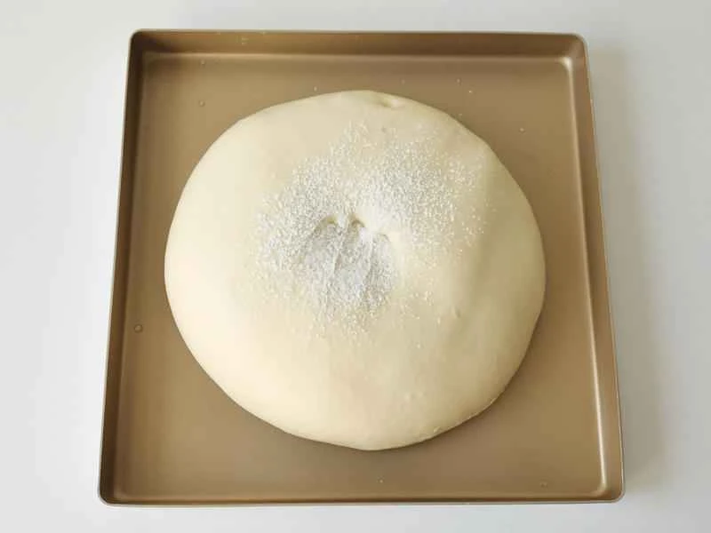 How to make pure milk hand-torn toast: Step 1