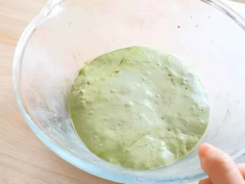 How to make pure milk hand-torn toast: Step 1