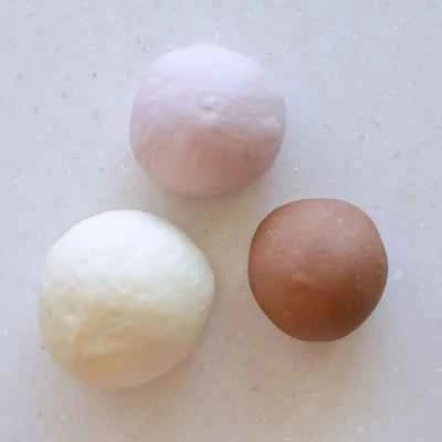 How to make pure milk hand-torn toast: Step 1