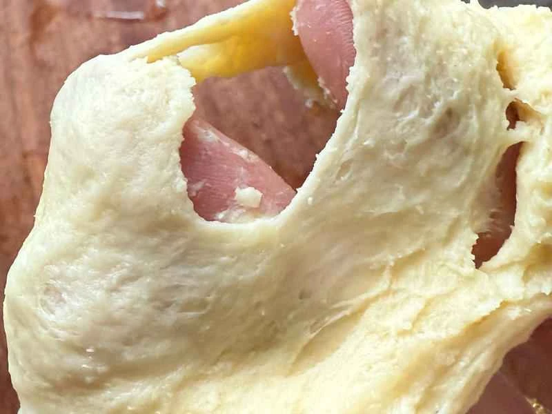 How to make pure milk hand-torn toast: Step 1