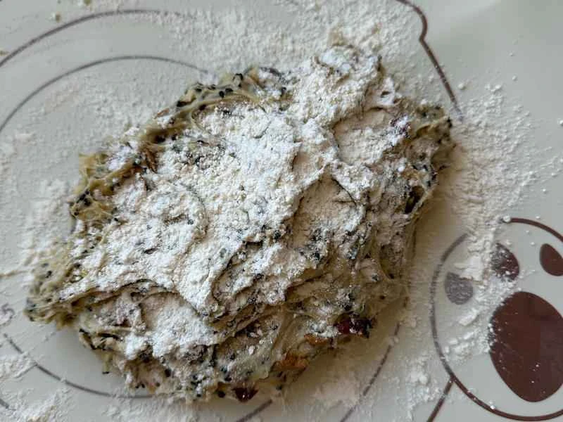 How to make pure milk hand-torn toast: Step 1