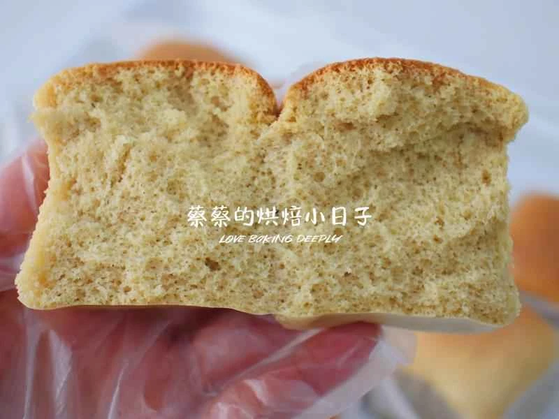 How to make pure milk hand-torn toast: Step 1