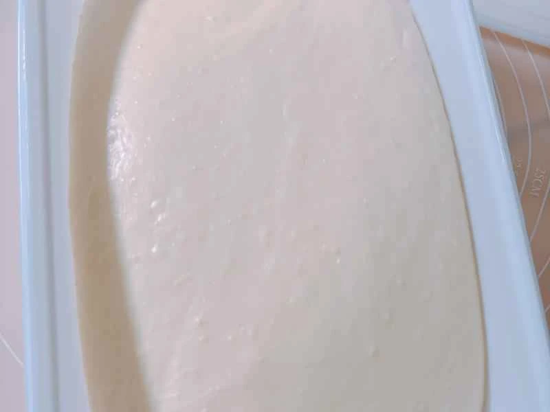 How to make pure milk hand-torn toast: Step 1