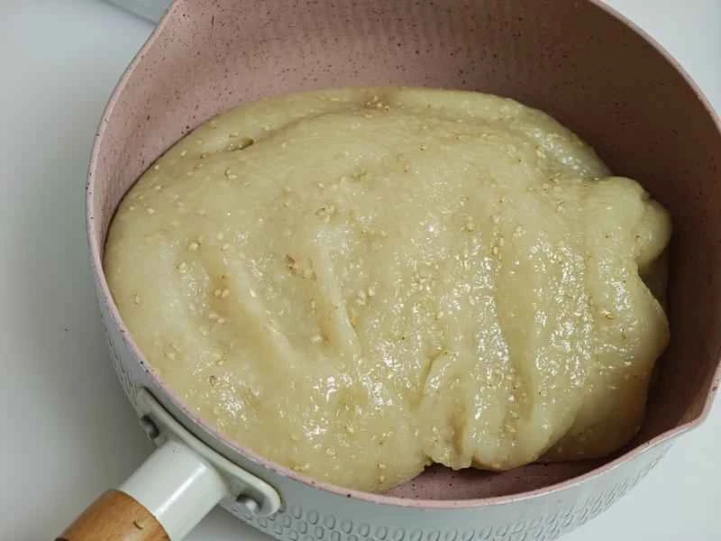 How to make pure milk hand-torn toast: Step 1