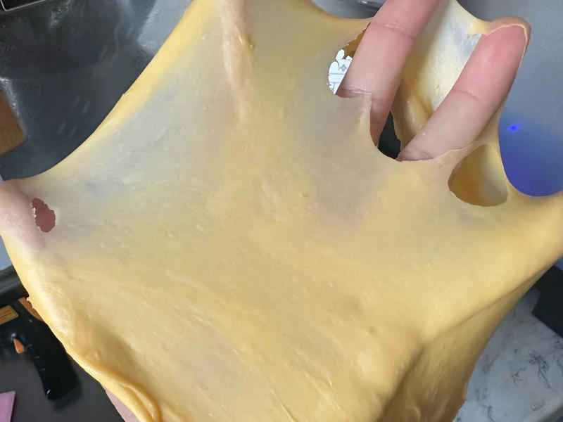How to make pure milk hand-torn toast: Step 1