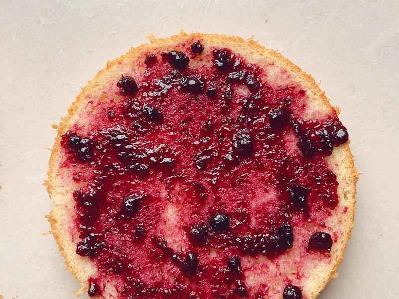 How to make pure milk hand-torn toast: Step 1