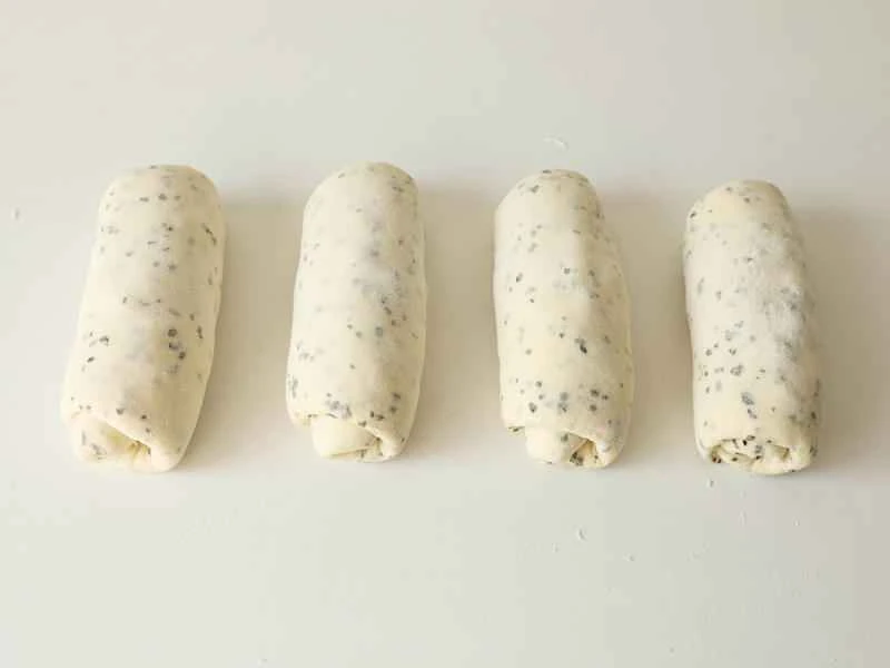 How to make pure milk hand-torn toast: Step 1