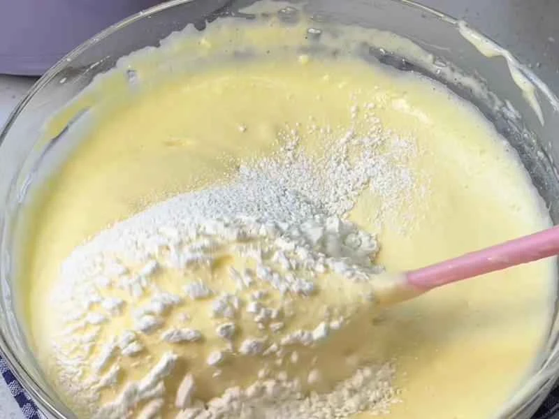 How to make pure milk hand-torn toast: Step 1