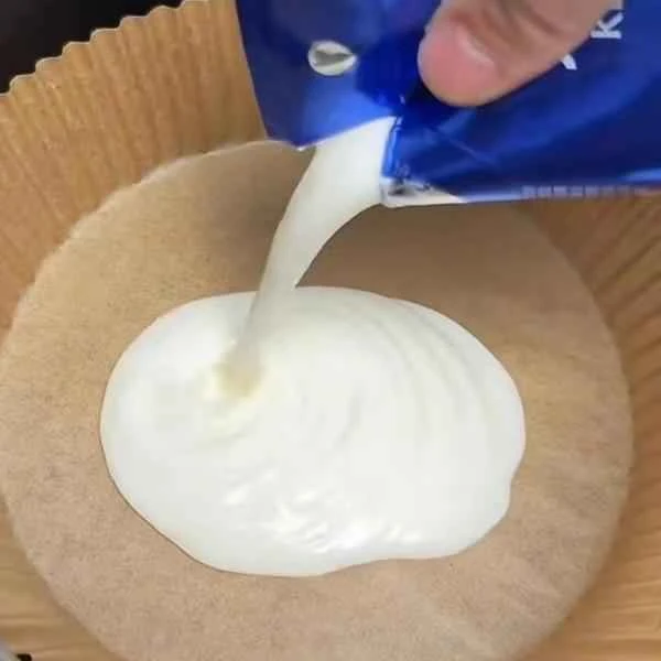 How to make pure milk hand-torn toast: Step 1