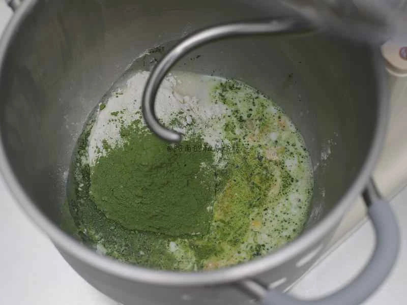 How to make pure milk hand-torn toast: Step 1