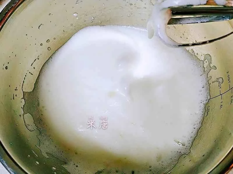 How to make pure milk hand-torn toast: Step 1