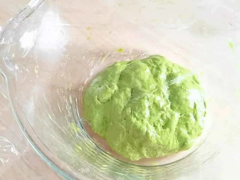 How to make pure milk hand-torn toast: Step 1