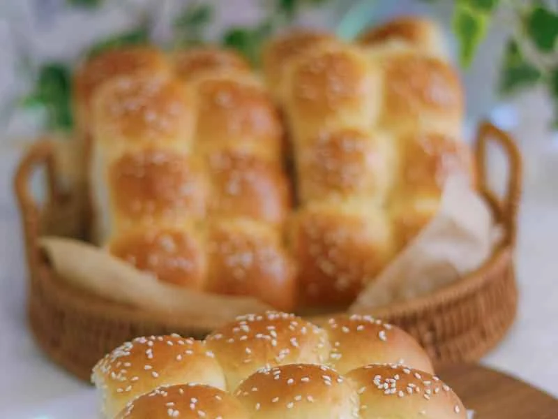 How to make pure milk hand-torn toast: Step 1