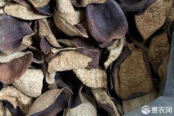 What is dried tangerine peel made of?