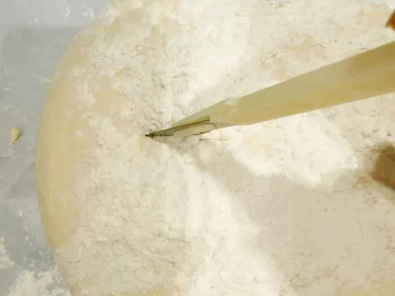 How to make pure milk hand-torn toast: Step 1