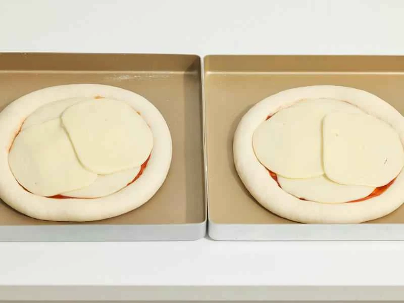 How to make pure milk hand-torn toast: Step 1