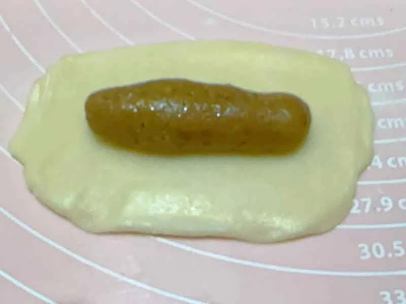 How to make pure milk hand-torn toast: Step 1