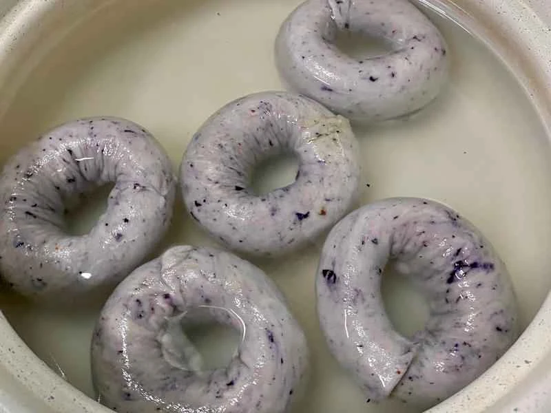 How to make pure milk hand-torn toast: Step 1