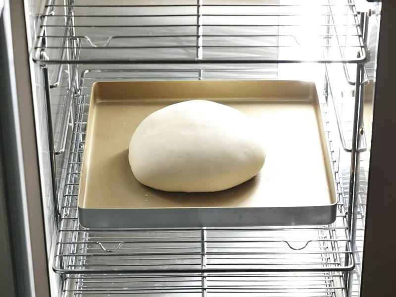 How to make pure milk hand-torn toast: Step 1