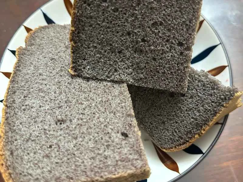 How to make pure milk hand-torn toast: Step 1