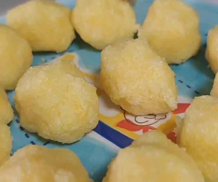 How to make pure milk hand-torn toast: Step 1