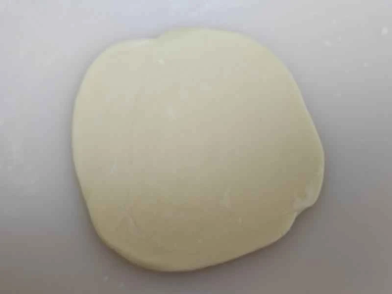 How to make pure milk hand-torn toast: Step 1