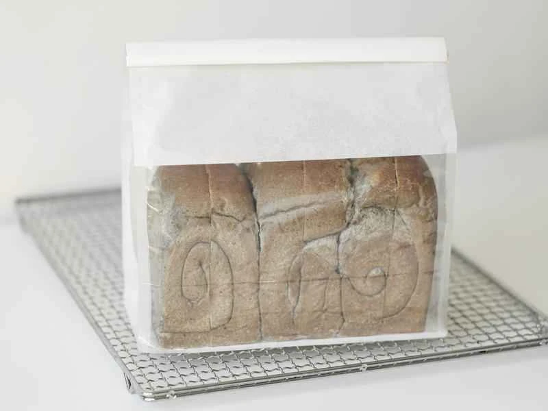 How to make pure milk hand-torn toast: Step 1