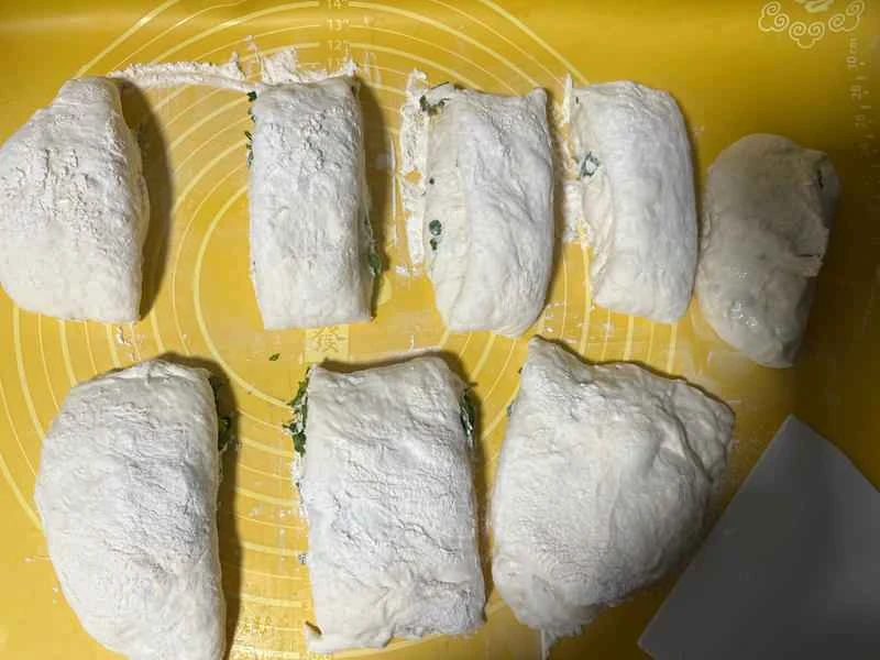 How to make pure milk hand-torn toast: Step 1