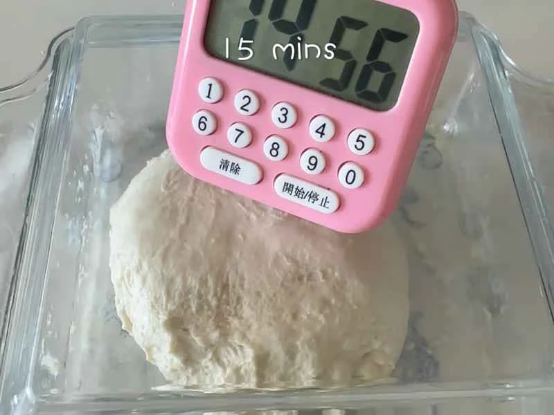 How to make pure milk hand-torn toast: Step 1