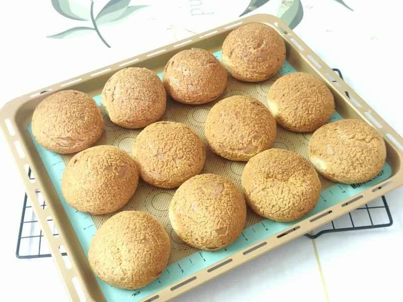 How to make pure milk hand-torn toast: Step 1