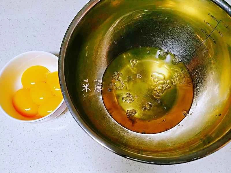 How to make pure milk hand-torn toast: Step 1