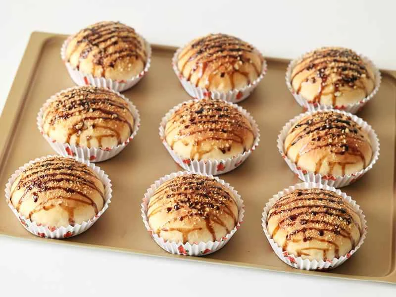 How to make pure milk hand-torn toast: Step 1