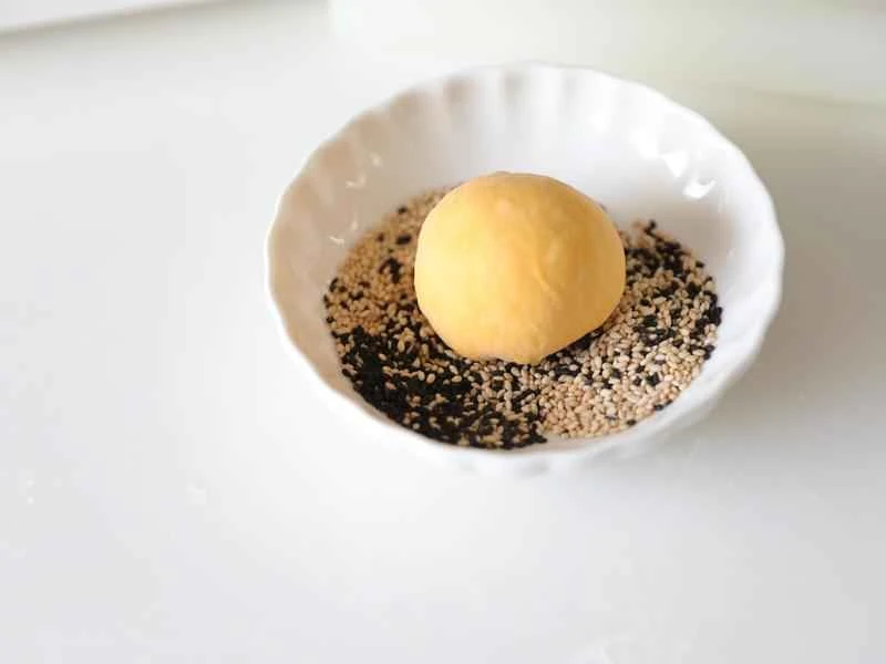 How to make pure milk hand-torn toast: Step 1