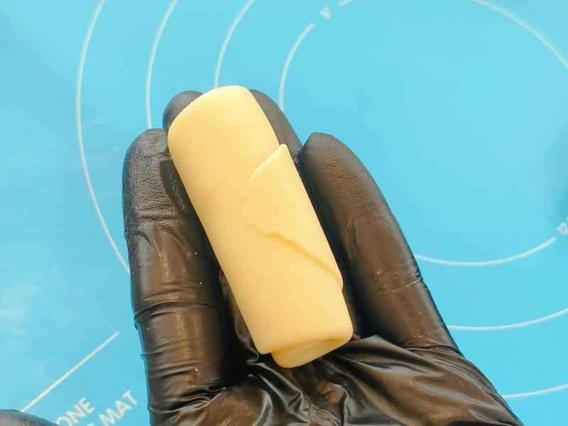 How to make pure milk hand-torn toast: Step 1