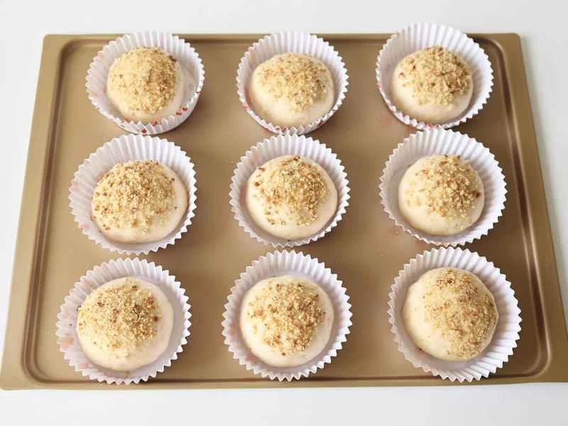 How to make pure milk hand-torn toast: Step 1