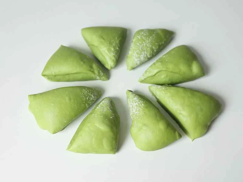 How to make pure milk hand-torn toast: Step 1