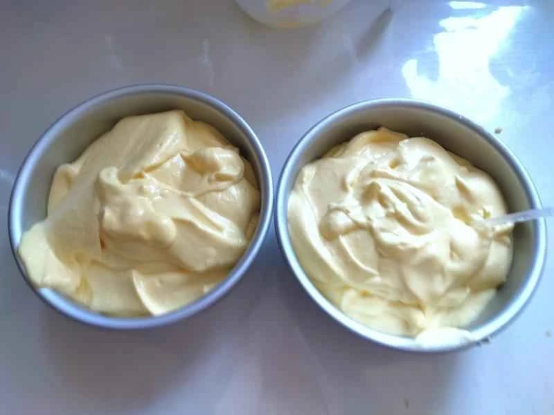 How to make pure milk hand-torn toast: Step 1