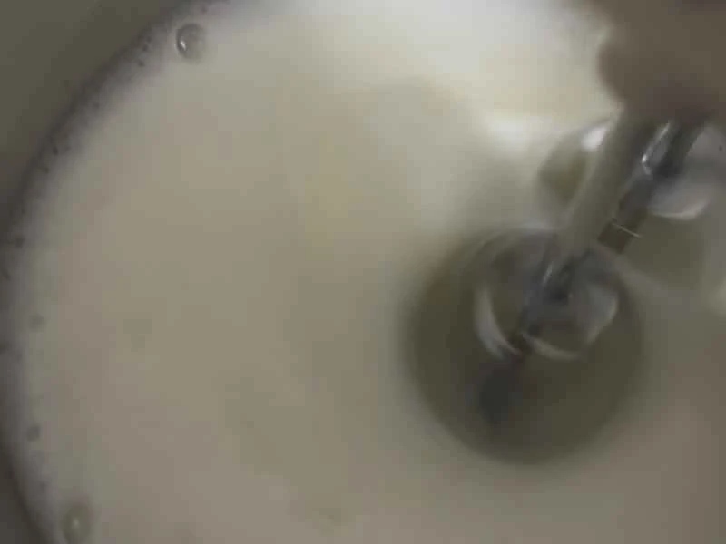 How to make pure milk hand-torn toast: Step 1