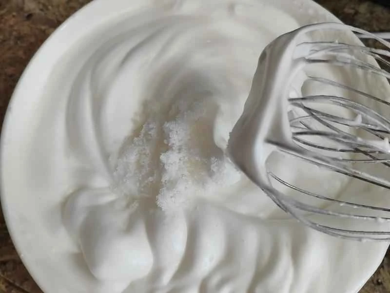 How to make pure milk hand-torn toast: Step 1