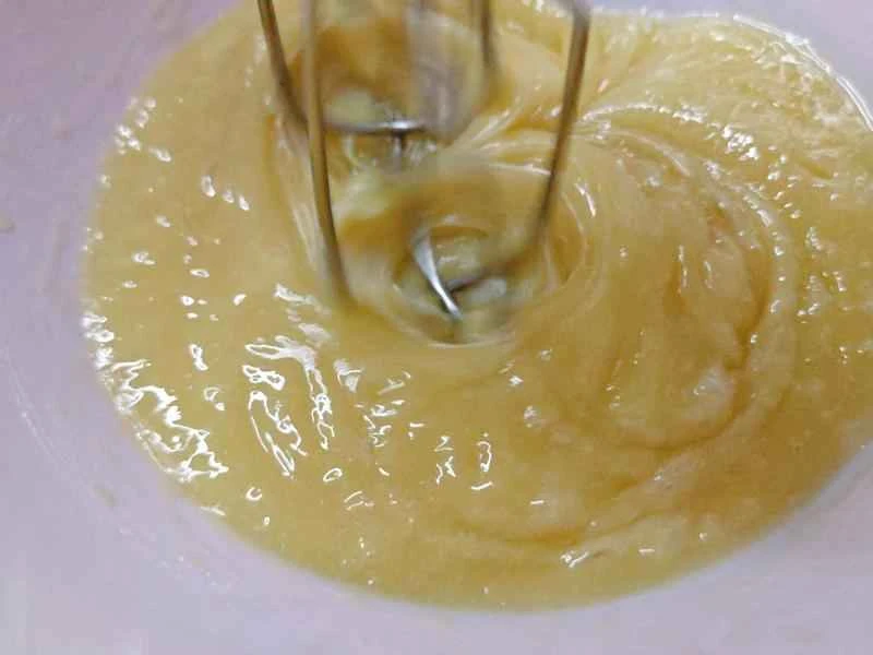 How to make pure milk hand-torn toast: Step 1