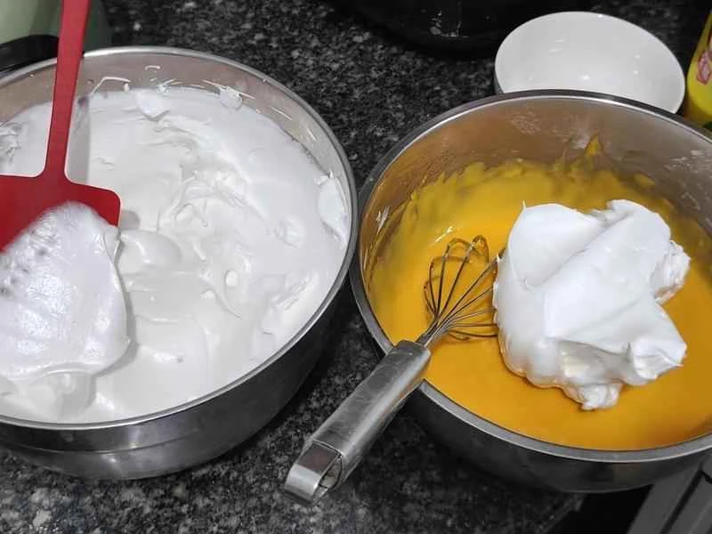 How to make pure milk hand-torn toast: Step 1