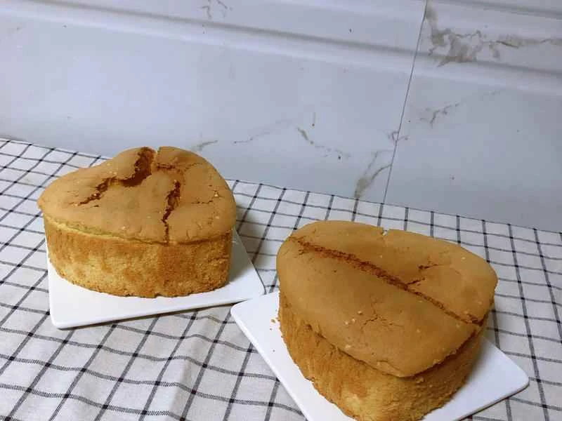 How to make pure milk hand-torn toast: Step 1