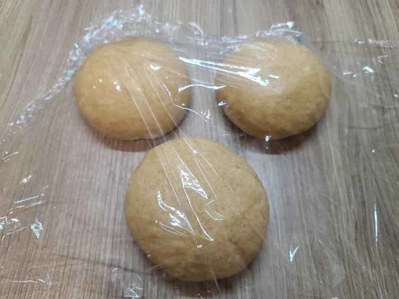 How to make pure milk hand-torn toast: Step 1