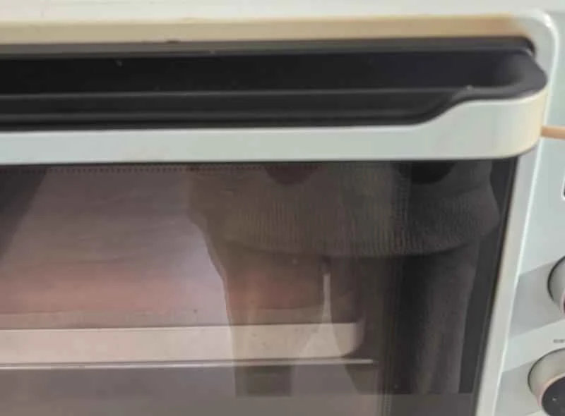 How to make pure milk hand-torn toast: Step 1