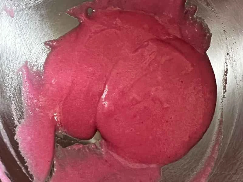 How to make pure milk hand-torn toast: Step 1