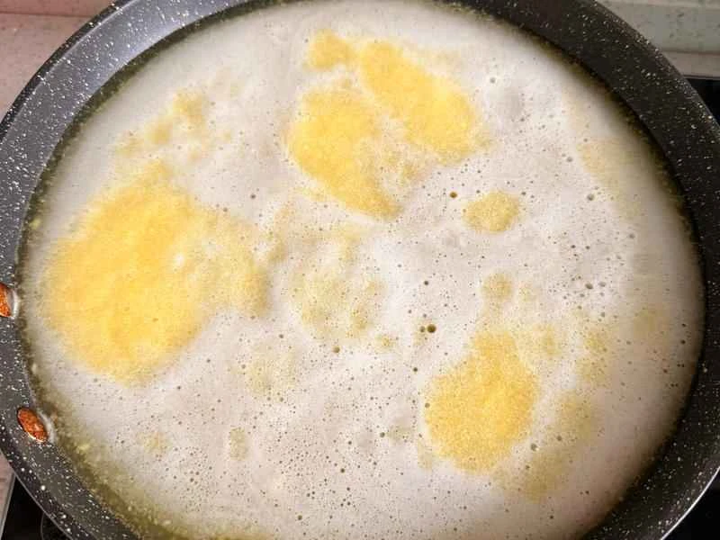 How to make pure milk hand-torn toast: Step 1